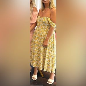 Off The Shoulder Maxi Dress